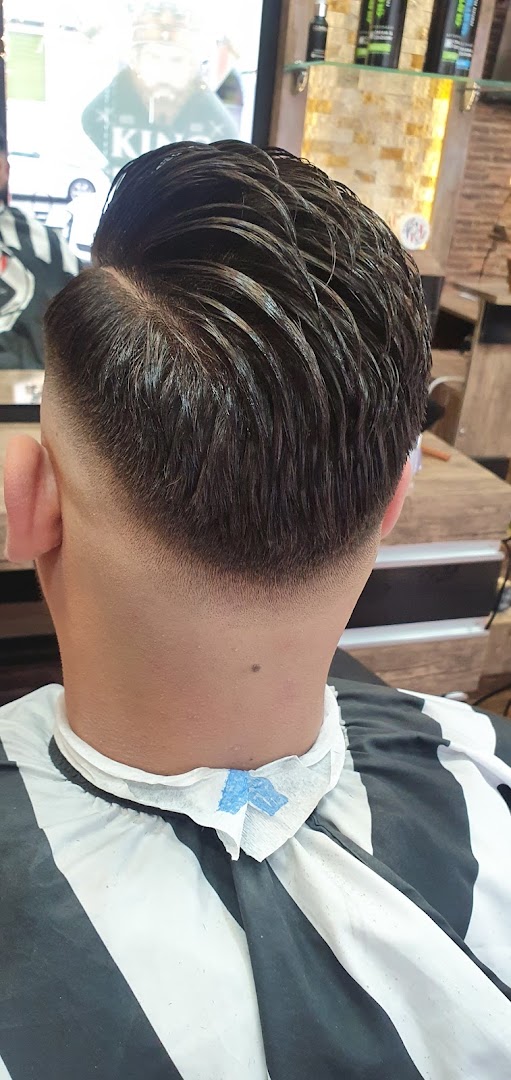 Frischer Quiff